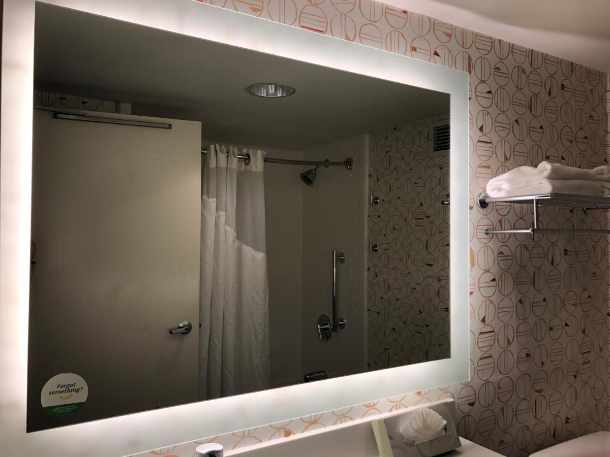 Holiday Atlanta/roswell By Ihg Hotel